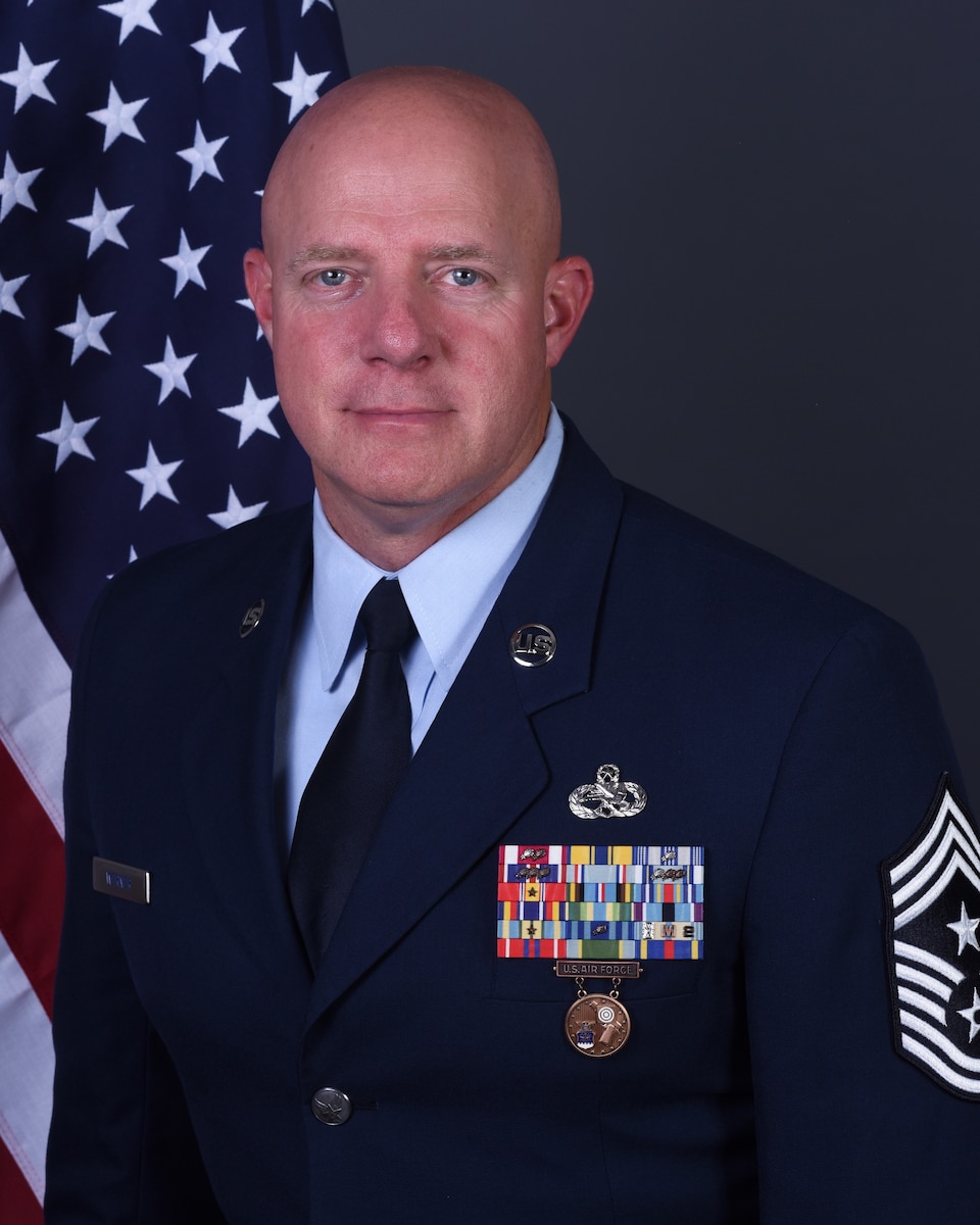 CMSgt Leonard Werner, Official Photo