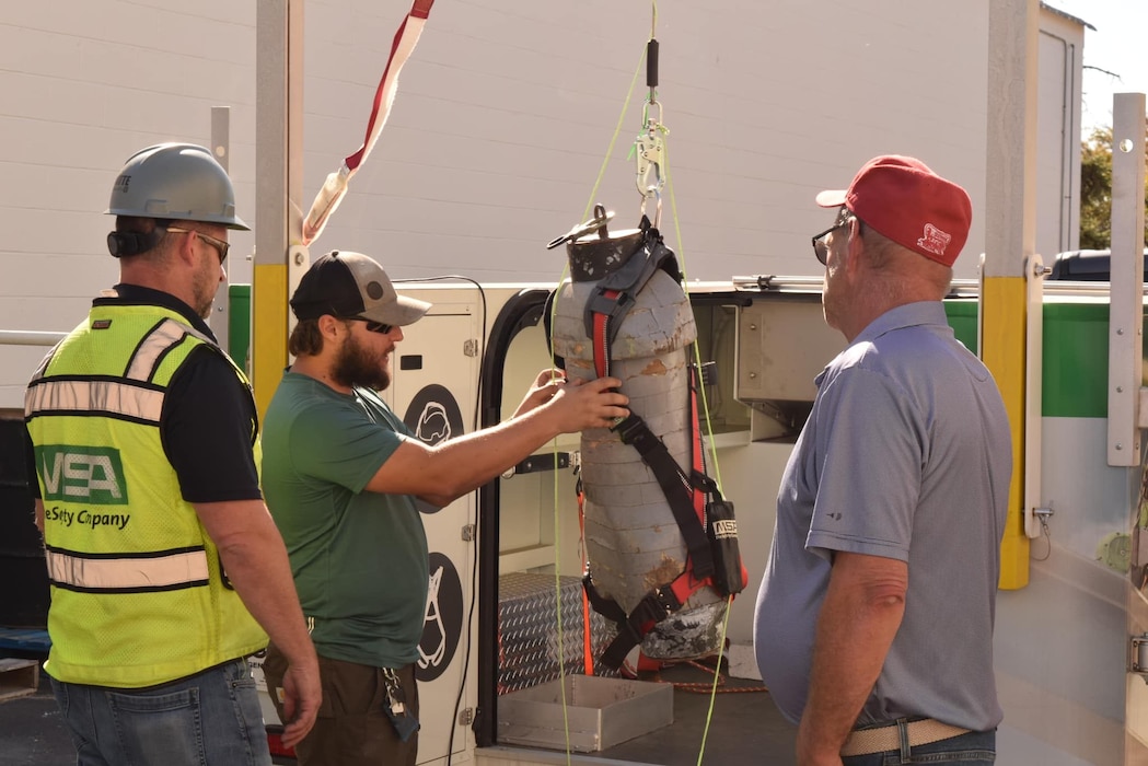 The safety of our team members, our contractors, and the public is USACE’s highest priority. Photos taken at a Fall Protection training held by our Safety office for our Operations and Construction team members.