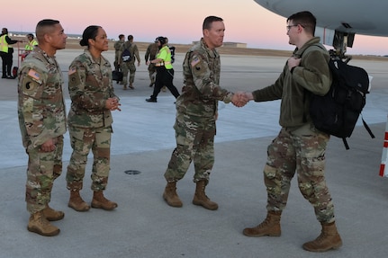 529th CSSB Soldiers return to USA