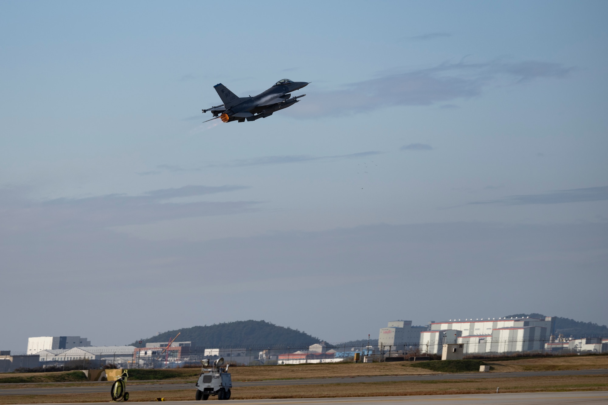 A U.S. Air Force F-16 Fighting Falcon aircraft assigned to the 35th Fighter Squadron takes off from Kunsan Air Base, Republic of Korea.
