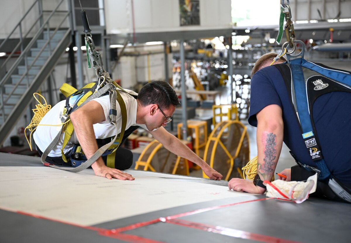 Air Force Special Operations Command, in partnership with Air Force Operational Energy and the Defense Innovation Unit, is testing green technology to lower the Air Force’s fuel consumption and carbon footprint.