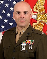 Lieutenant Colonel Thomas Stona, Inspector-Instructor, Combat Logistics Battalion 25