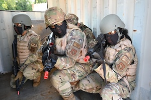 Students defend a simulated building