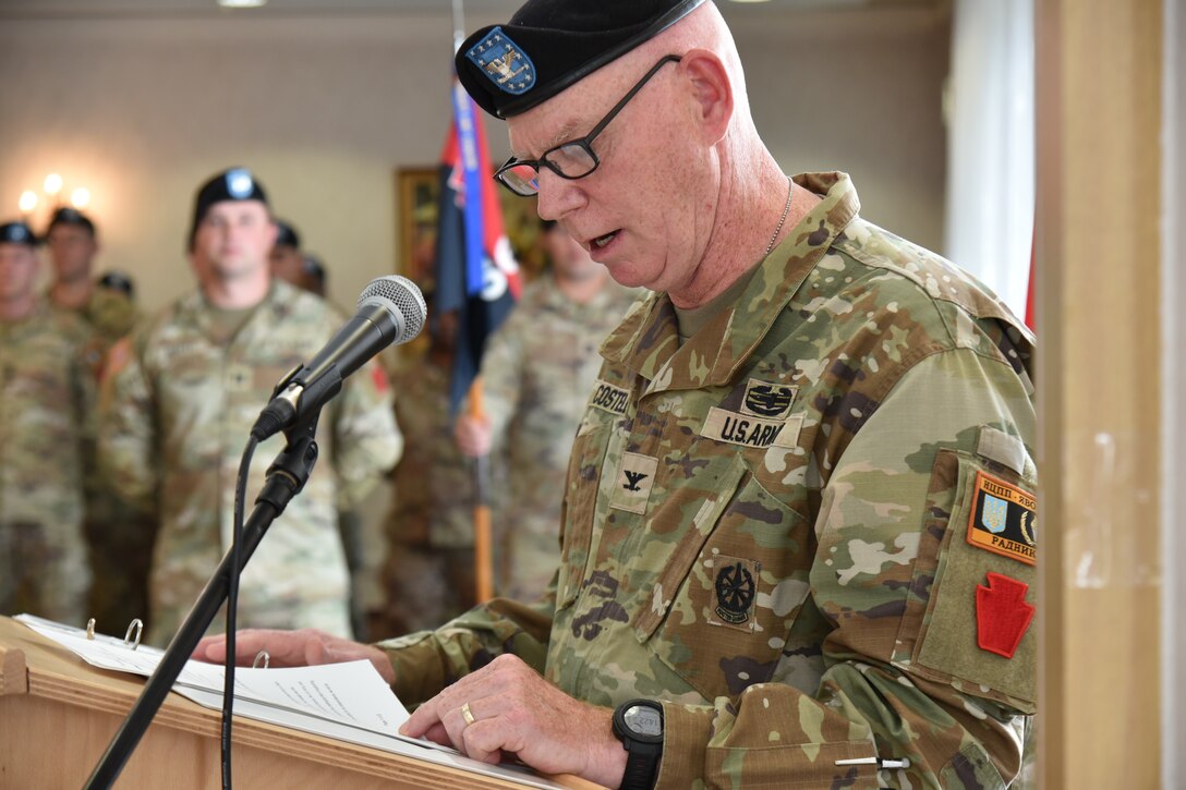 Incoming Joint Multinational Training Group – Ukraine commander, Col. Christopher Costello, shares remarks at the JMTG-U transfer of authority ceremony at Grafenwoehr, Germany, Oct. 1, 2024. JMTG-U’s training of members of the Armed Forces of Ukraine helps develop the skills of Ukrainian units to conduct joint maneuver and combined arms operations and builds on specialized, individual, and collective training facilitated by U.S. Allies and partners. (U.S. Army National Guard photo by Maj. Micah Welch)