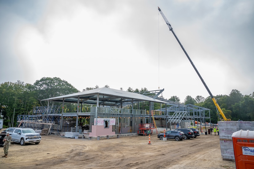 CTNG hosts topping-off ceremony for new Putnam Readiness Center