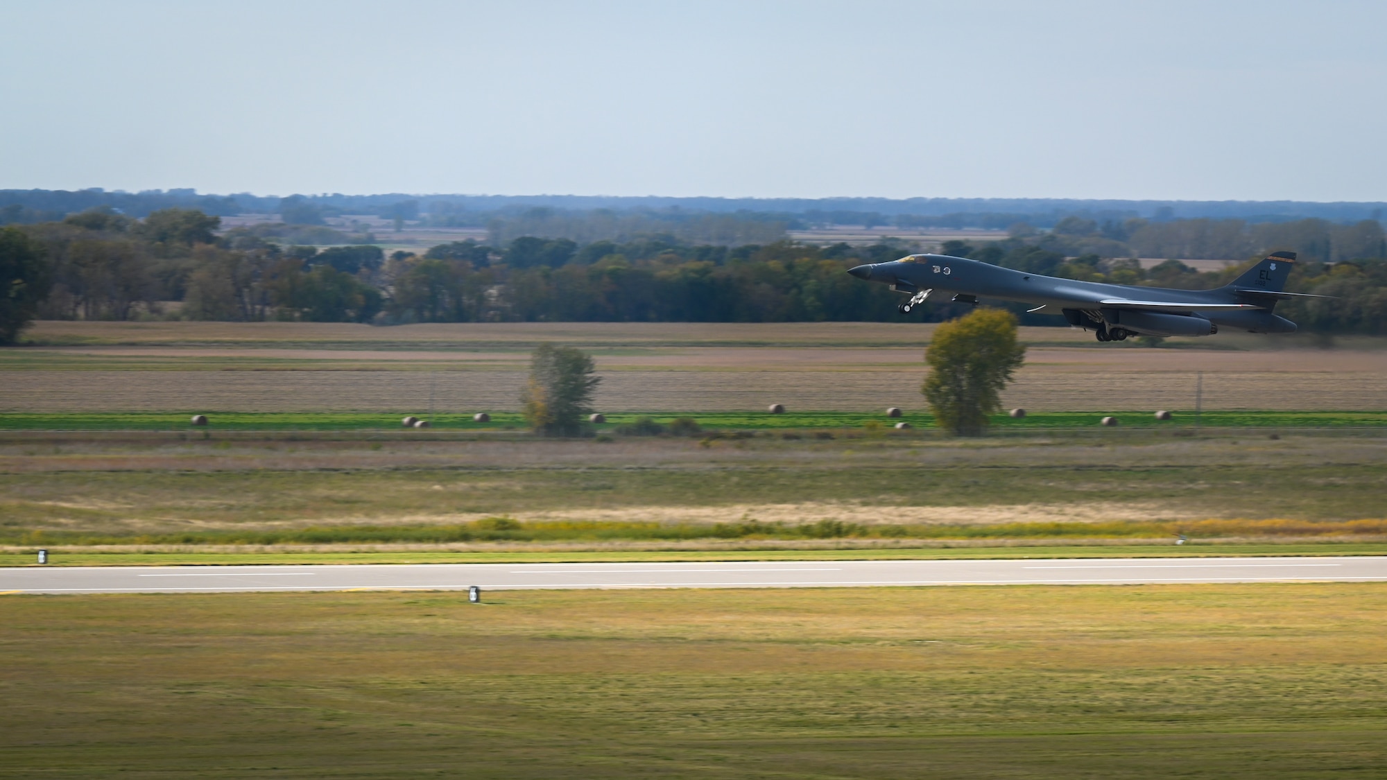 A B-1B Lancer launches in the sky.