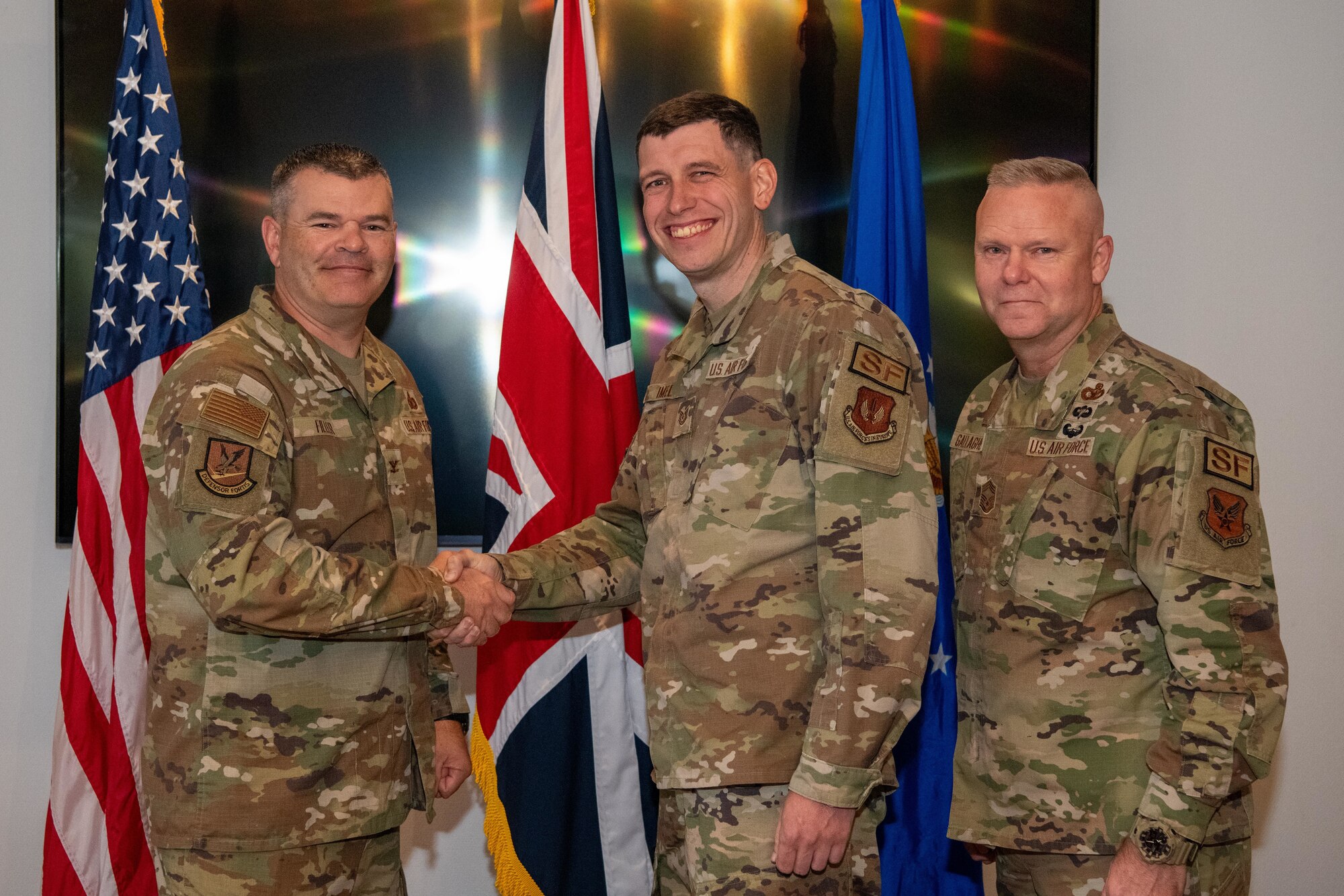 The director of Security Forces recognizes Defenders