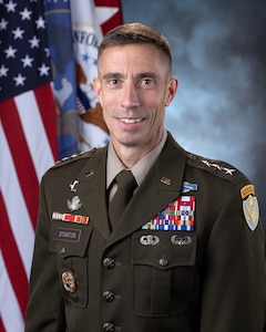 LTG Paul T. Stanton Official Portrait