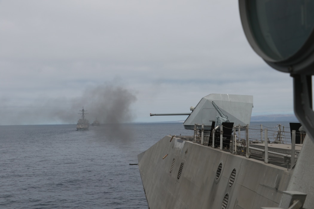 USS Kansas City (LCS 22) participates in a live-fire gunnery exercise in the Pacific Ocean.