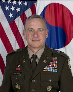 COL Dennis K. Williams Bio thumbnail