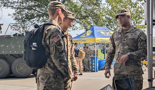 Capt. Anthony Cupit, 1st Space Brigade space operations chief, speaks with U.S. Military Academy cadets about their possible future as an Army space Functional Area 40 space operations officer, Aug. 28, during Branch Week at West Point, N.Y. Branch Week offers cadets the chance to explore career options by learning about the Army’s branches and functional areas. For those representing the FA40 team, Branch Week gave them time to explain the importance of Army space as well as identify cadets interested in becoming space operations officers. (U.S. Army photo by Jason Cutshaw)