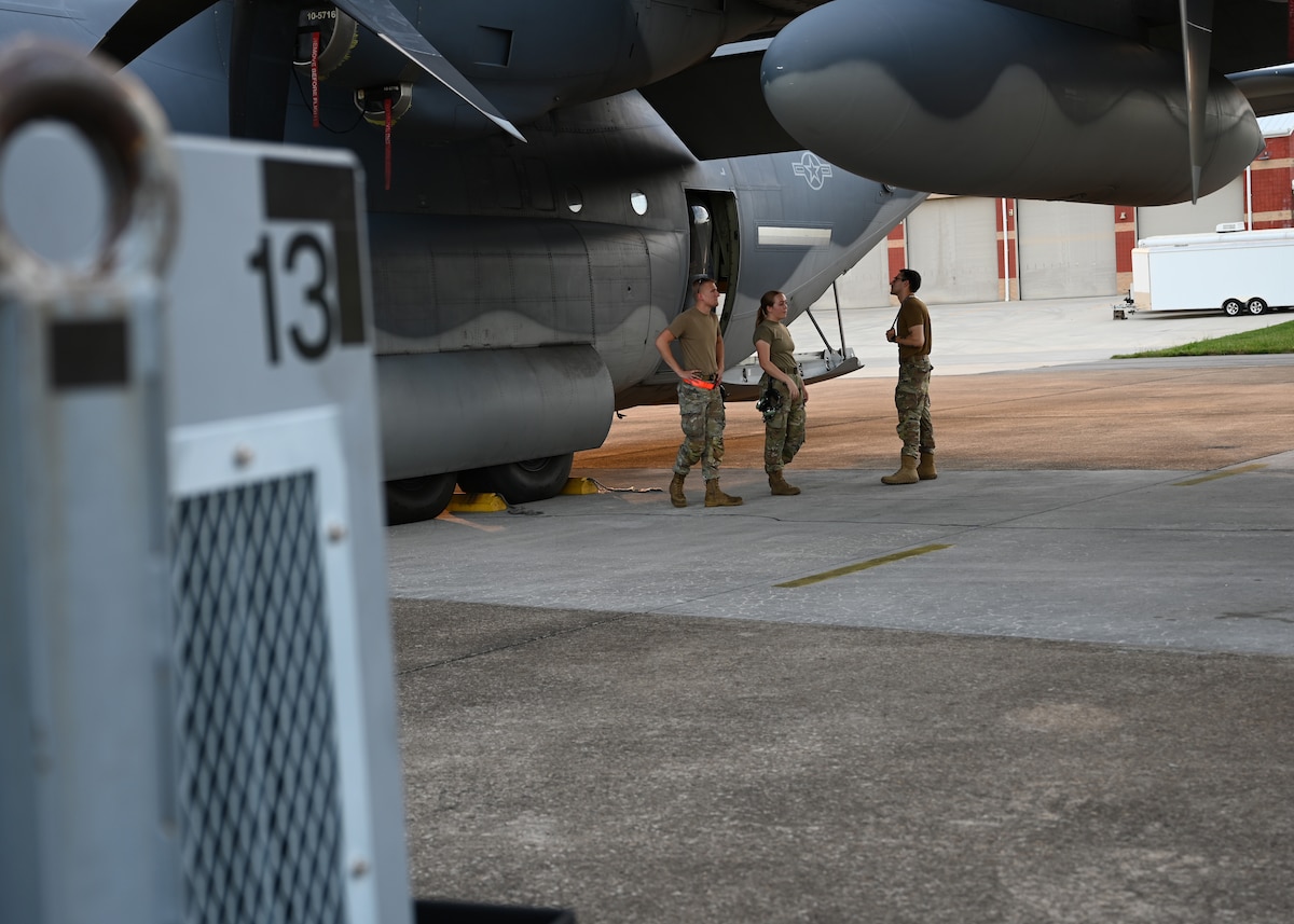 U.S. Airmen assigned to the 79th Rescue Generation Squadron, forward deployed in the 563rd Personnel Recovery Task Force, prepare an HC-130J Combat King II aircraft for flight at McGhee Tyson Air National Guard Base, Tennessee, Oct. 3, 2024, in support of the U.S. Northern Command and Air Forces Northern, Defense Support of Civil Authorities Disaster Relief mission. The HC-130J Combat King II aircraft’s mission is to provide aerial refueling capabilities to search and rescue HH-60W Jolly Green II helicopters. (U.S. Air Force photo by Staff Sgt. Abbey Rieves)