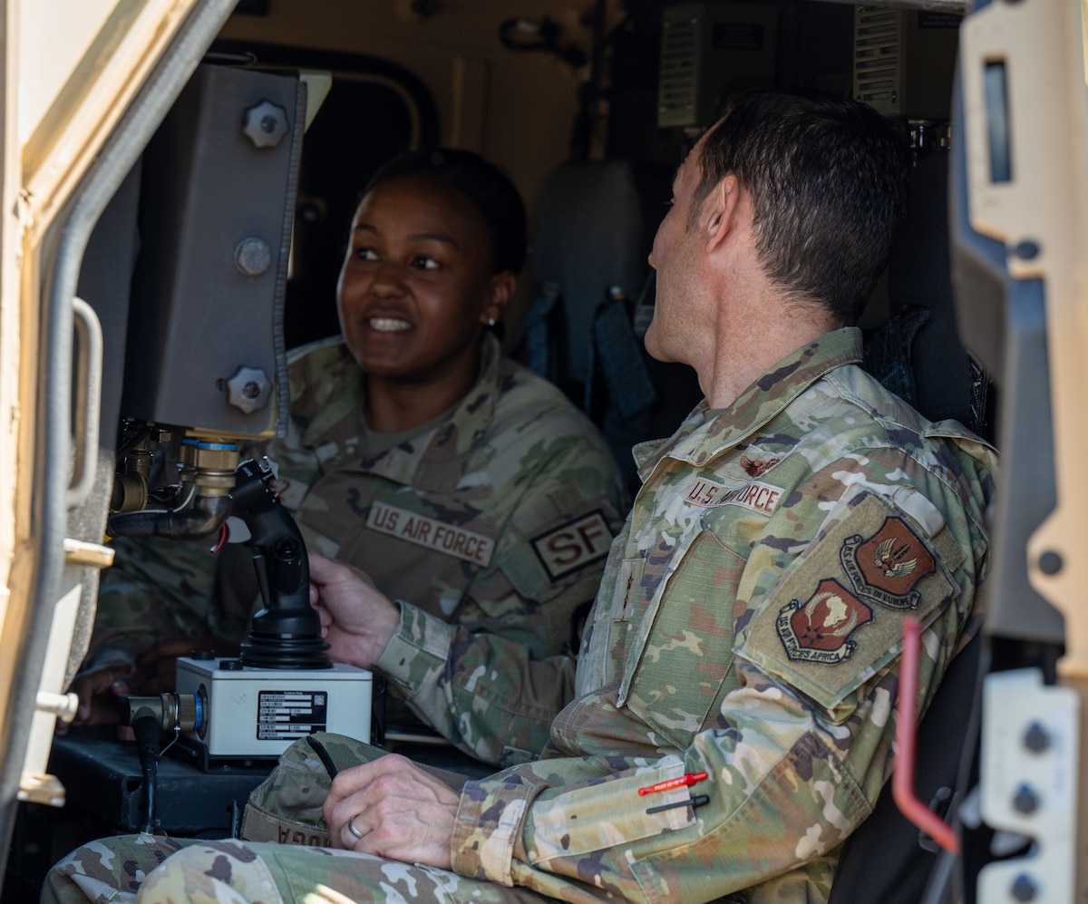 U.S. Air Force Maj. Gen. Paul Moga, Third Air Force commander, meets with 39th Security Forces Airmen and tours a Joint Light Tactical Vehicle during a visit at Incirlik Air Base, Türkiye, Oct. 4, 2024. The JLTV, an advanced armored truck set to replace the aging Humvee, is a key component of the Air Force’s modernization initiative aimed at enhancing defenders’ capabilities and bolstering protection for Incirlik AB. (U.S. Air Force photo by Staff Sgt. Joshua Hoskins)