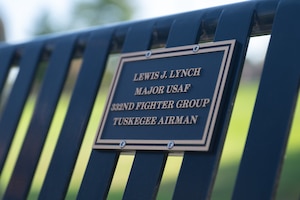 Scott AFB honors Tuskegee Airman in bench unveiling ceremony