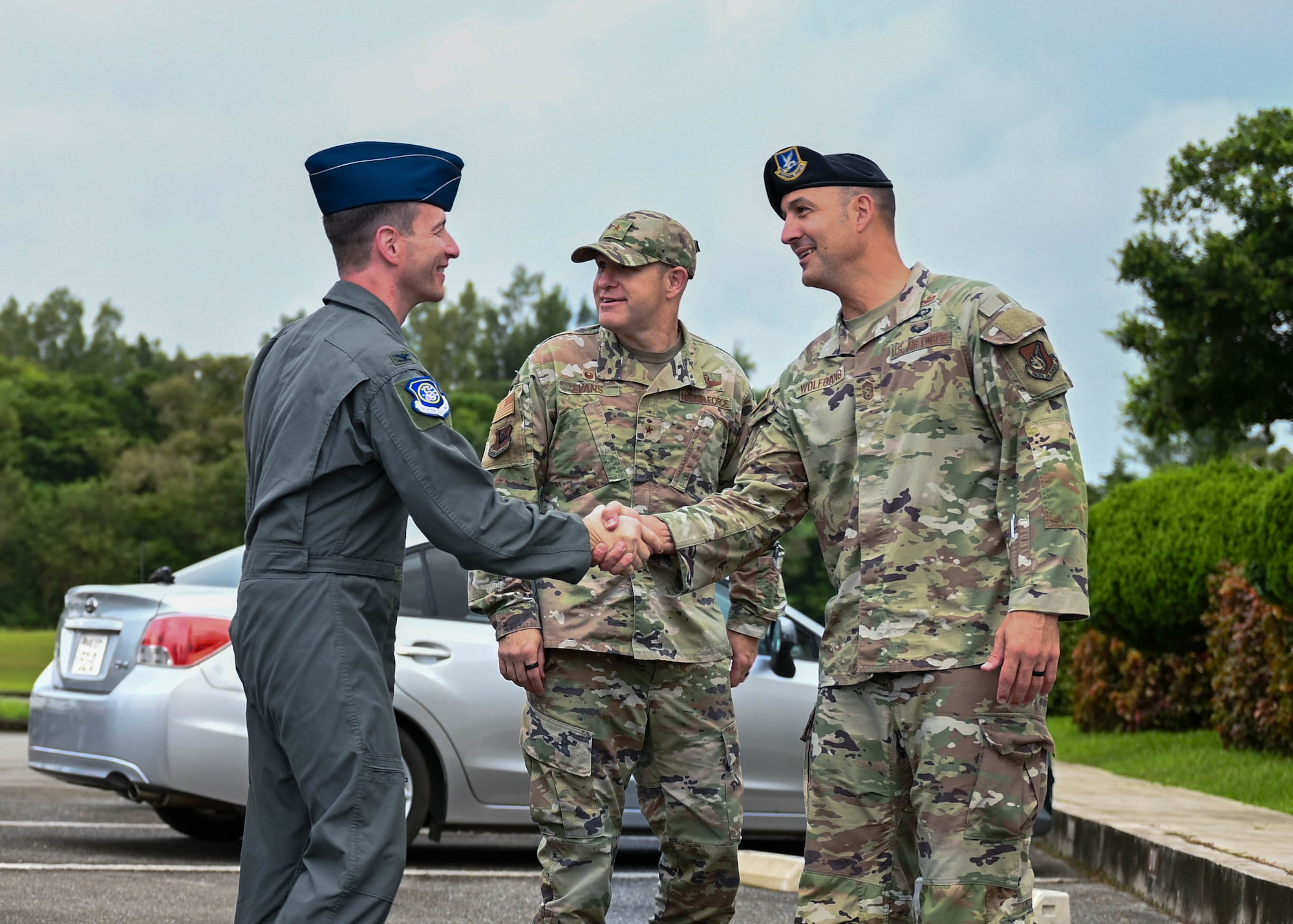 Chief Master Sgt. Wolfgang greets Col. Schutte