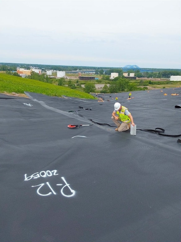 Work at the U.S. Army Corps of Engineers, Buffalo District, FUSRAP Seaway site