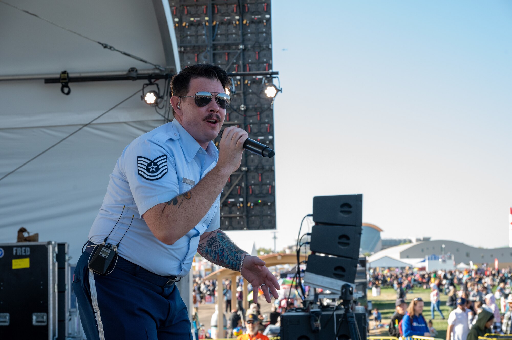 Col. Michael Power Introduces Blue Delta Band at International Balloon