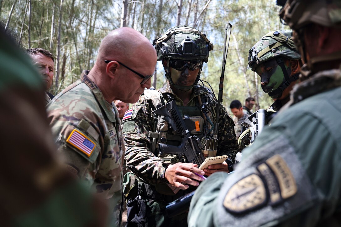 U.S Army Soldiers assigned to the 25th Infantry Division and 196th Infantry Brigade, host Vice Chief of Staff of the Army Gen. James J. Mingus during JPMRC 25-01 on Schofield Barracks, Hawaii, Oct. 5, 2024.