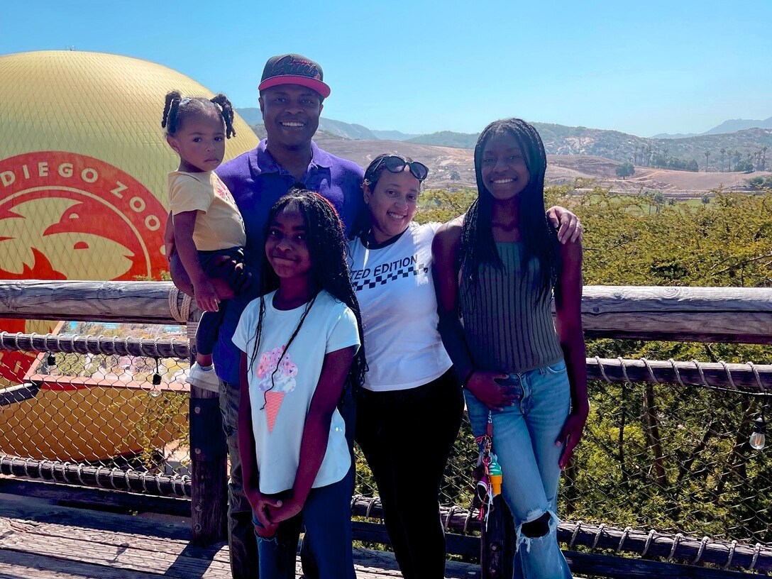 Sgt. Quintis Reese, with his daughters Nina, Saniah, Aria and his wife Ashley at the San Diego Safari Park.
