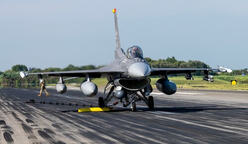 F-16