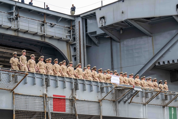 USS Theodore Roosevelt (CVN 71) returns to Naval Base San Diego after a nine-month deployment.