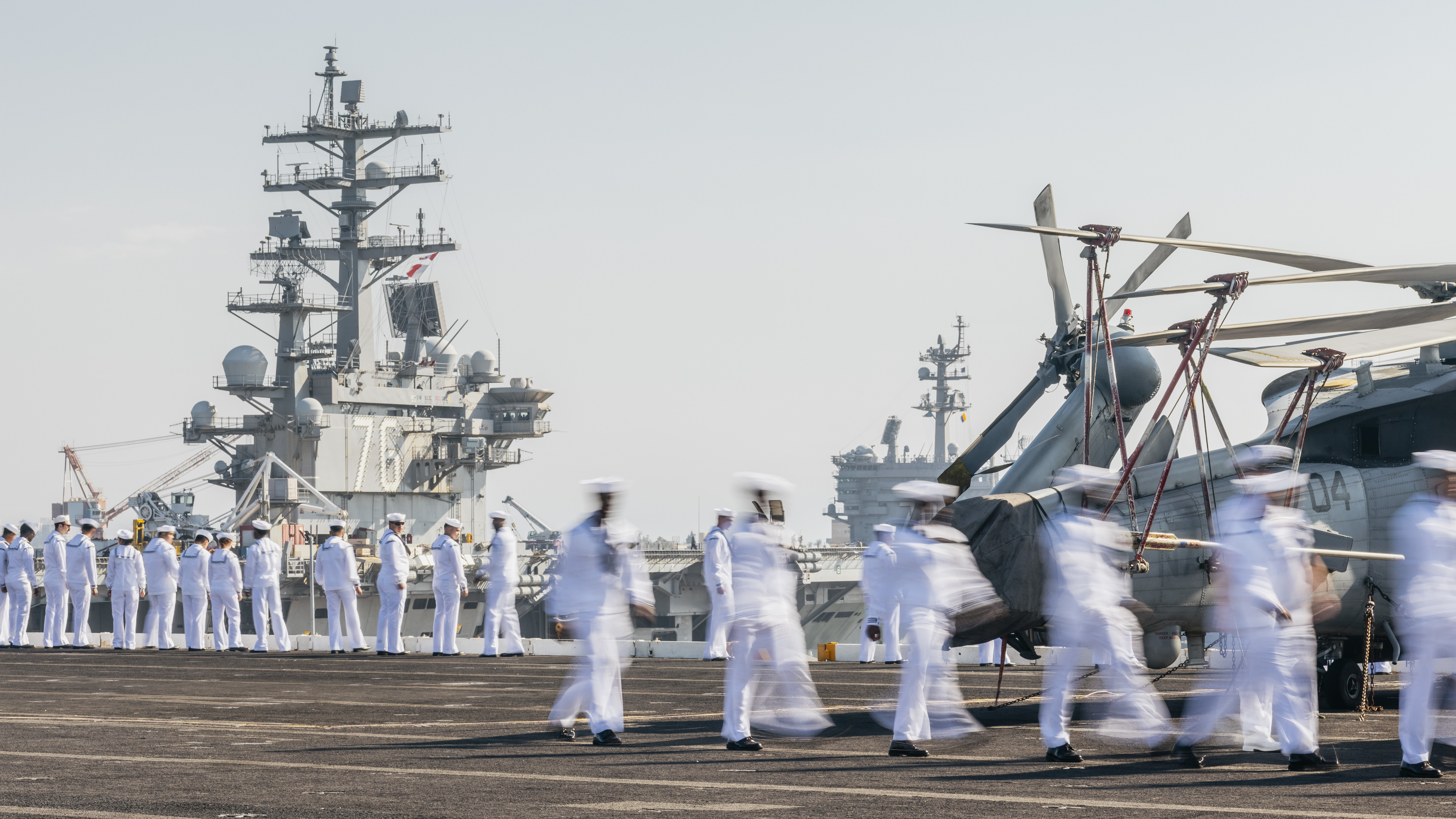 USS George Washington transits to Japan > Commander, U.S. 7th