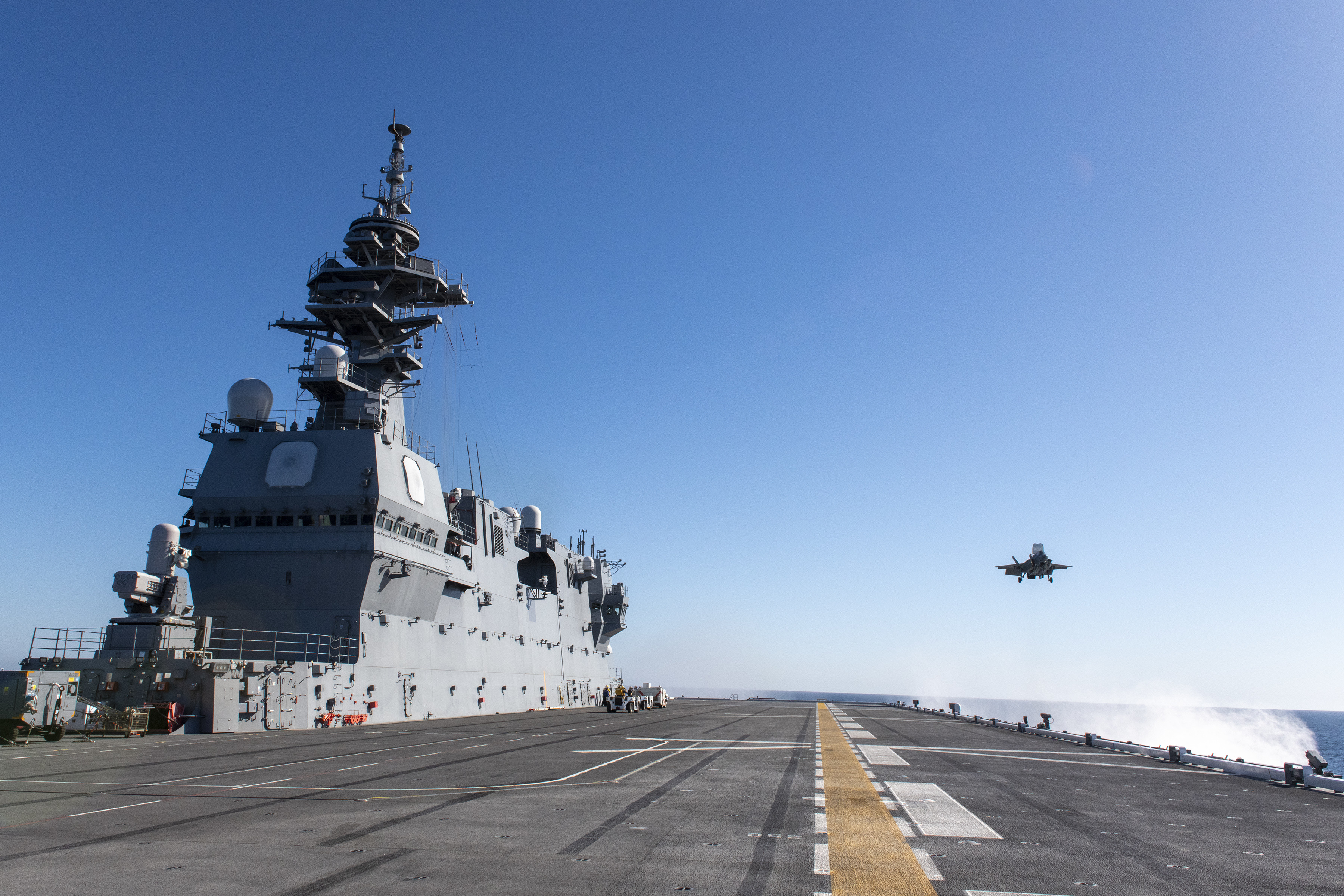 F-35B test jet begins sea trials with Japanese multi F-35B test jet begins sea trials with Japanese multi