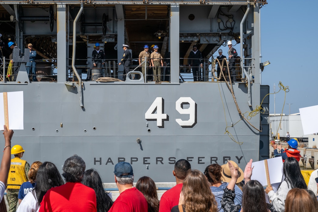 USS Harpers Ferry (LSD 49) returns to Naval Base San Diego.