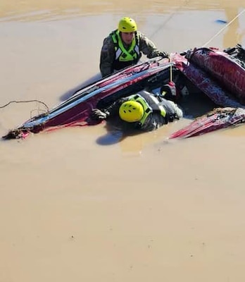 New Mexico National Guard Helps Rescue Flood Victims