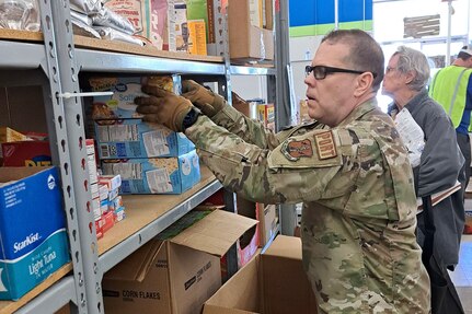 VNG Airmen assist with NC hurricane response