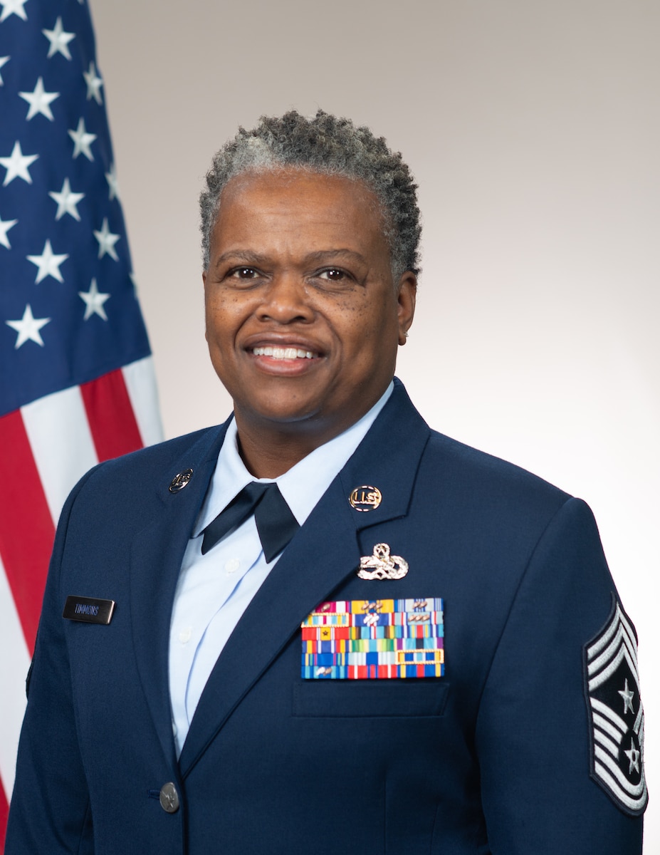 914th Air Refueling Wing Command Chief Master Sgt. Mozette Timmons biography photo.