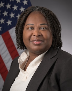 headshot of Gloria Edwards