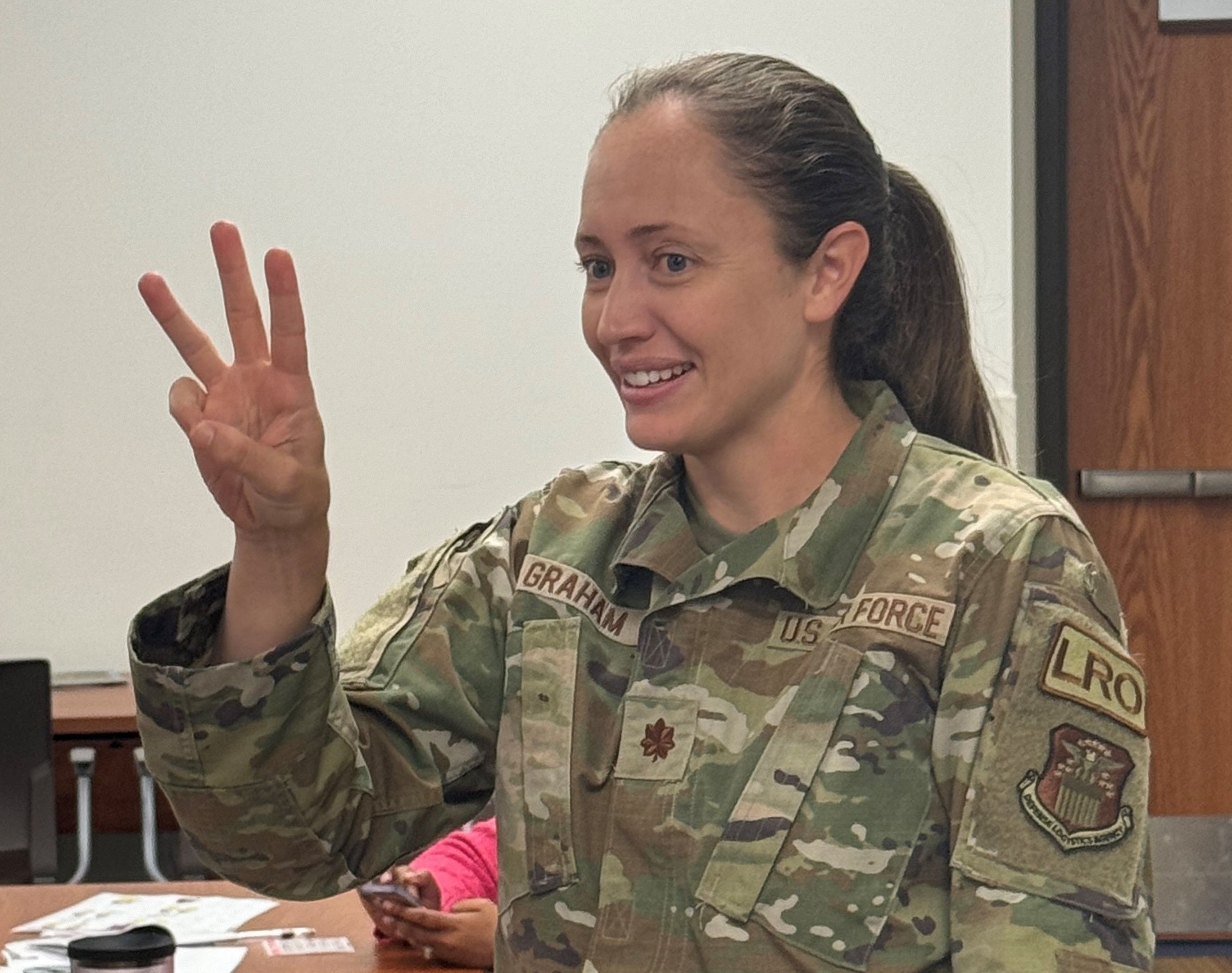 ASL course helps deaf employees feel understood, included > Defense ...