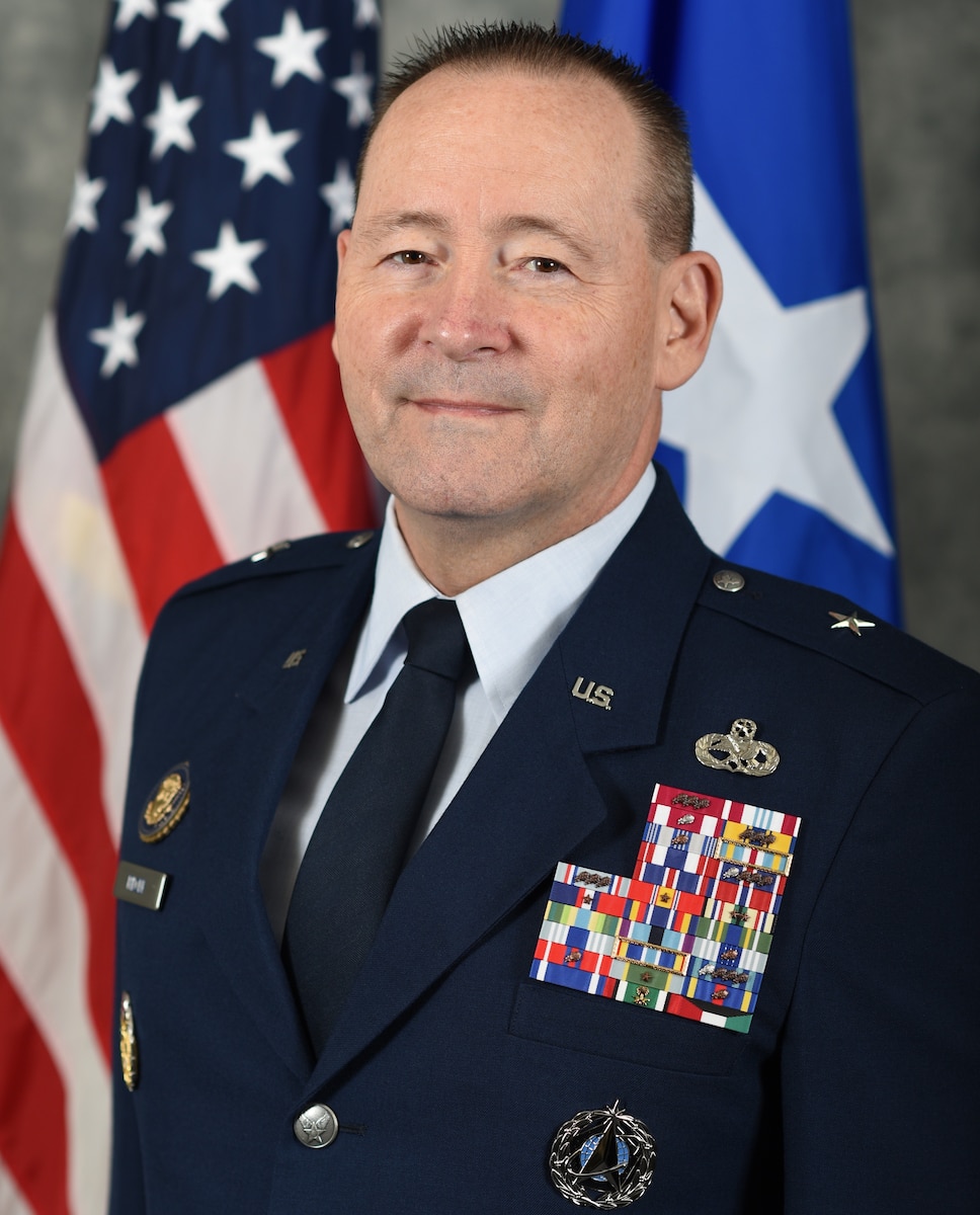 Brigadier General Paul Filcek Poses for bio photo