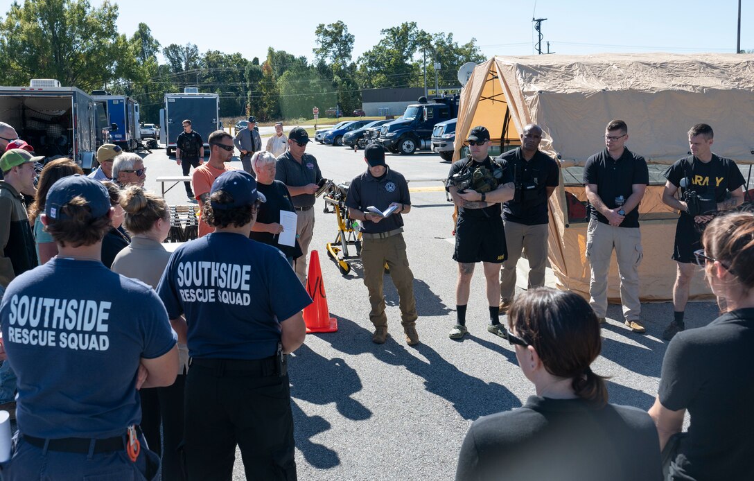 34th CST joins local agencies for mass casualty incident training