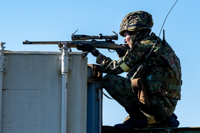 JGSDF uses a weapon on top of a container