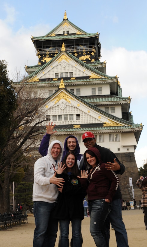 The Japan 5 members from the 133rd Mobile Public Affairs detachment visit Osaka Castle during their deployment to Japan for the Yama Sakura 61 exercise.