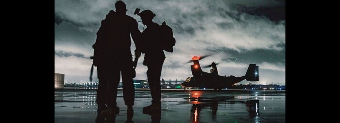 U.S. Marines assigned to Reconnaissance Company, 15th Marine Expeditionary Unit, ensure accountability of forces at K-3 Air Base, Pohang, South Korea.