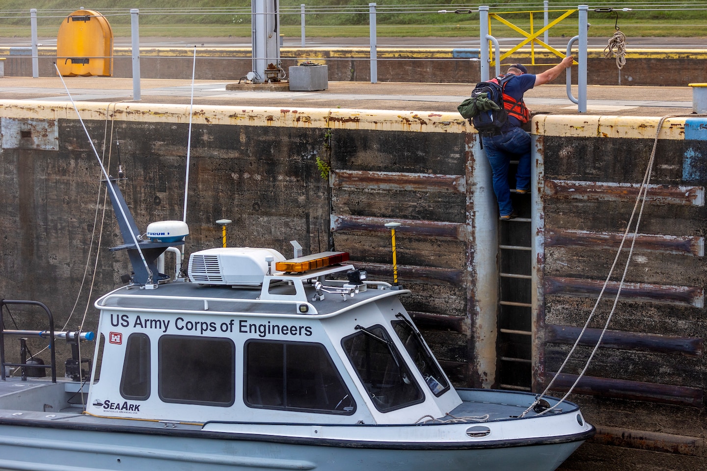 The U.S. Army Corps of Engineers Pittsburgh District opened a 100-foot-wide navigation channel for commercial vessels through the center of the dam at Monongahela River Locks and Dam 3 near Elizabeth, Pennsylvania, Thursday, Sept. 5.