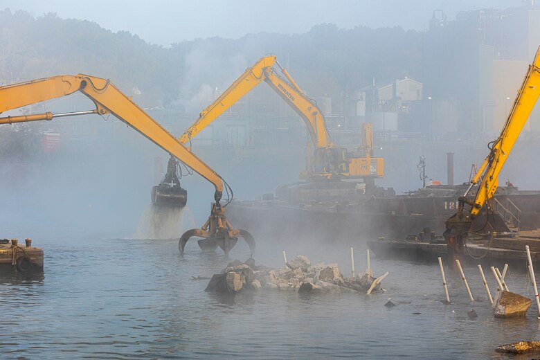 The U.S. Army Corps of Engineers Pittsburgh District opened a 100-foot-wide navigation channel for commercial vessels through the center of the dam at Monongahela River Locks and Dam 3 near Elizabeth, Pennsylvania, Thursday, Sept. 5.