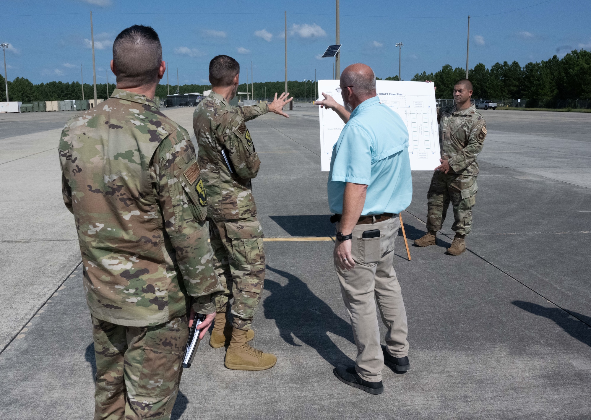 U.S. Airmen listen to brief