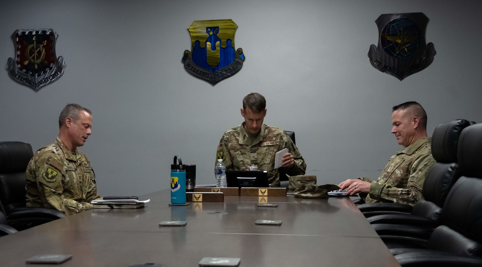 U.S. Airmen have meeting