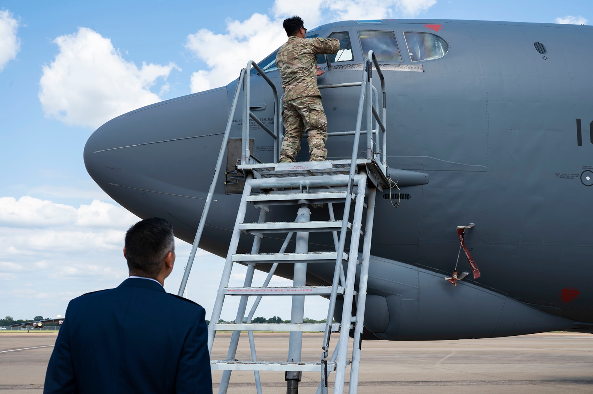Airman unveils name on jet