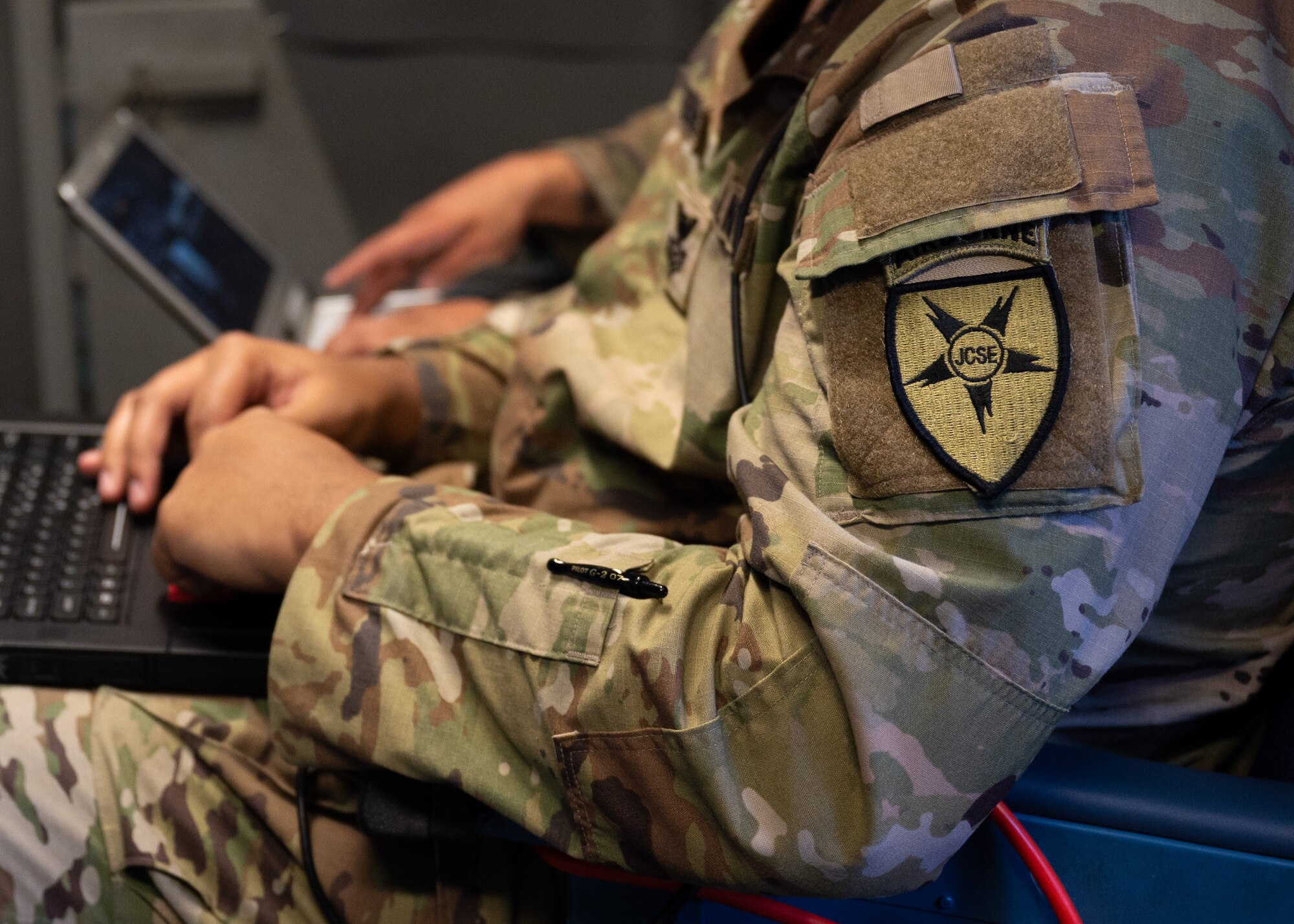 Throughout Operation KENNY’S RETURN, pilots from the 535th Airlift Squadron, Pearl Harbor-Hickam, Hawaii, and Joint partners from the Joint Communications Support Element, joined the 7th Expeditionary Airlift Squadron to execute global airlift operations and communication abilities over Australia.