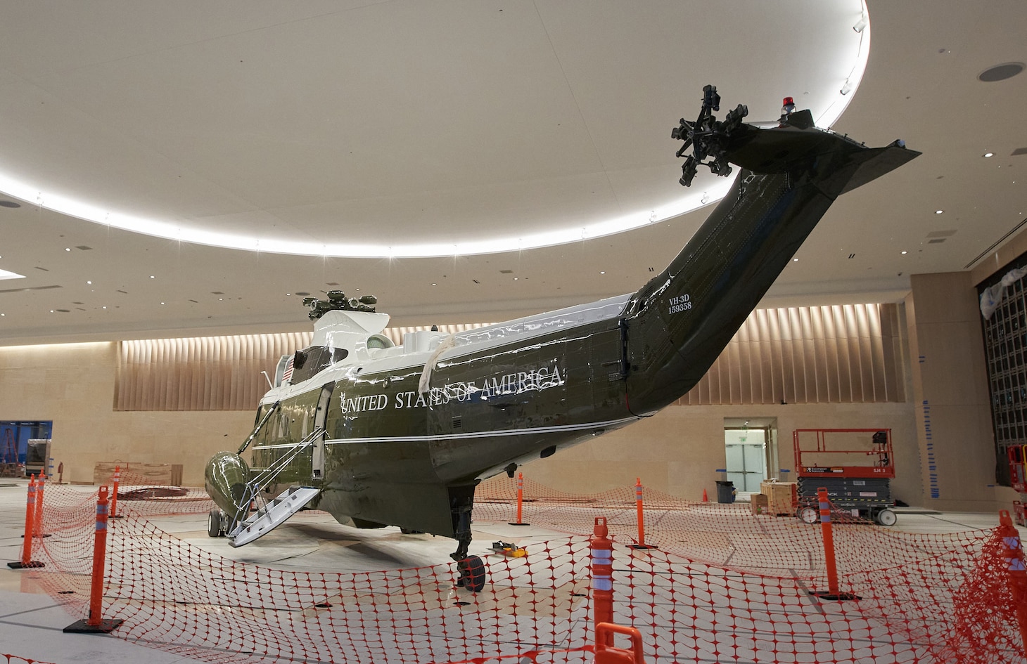 In February, the retired, demilitarized and restored Maine One, BUNO 358, was placed inside the pavilion. At that time, the new Marine One/4141 Locomotive Pavilion was still being finalized as it waited for the arrival of the presidential helicopter.