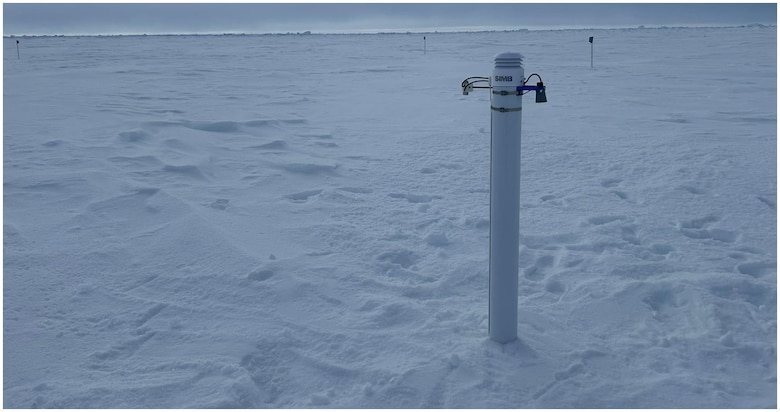 An Ice Mast Balance Buoy installed by the ERDC's Cold Regions Research and Engineering Laboratory team.