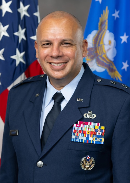 This is the official portrait of Maj. Gen. Frank R. Verdugo.