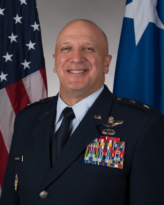 Official photo of Maj. Gen. Gerald Donohue.