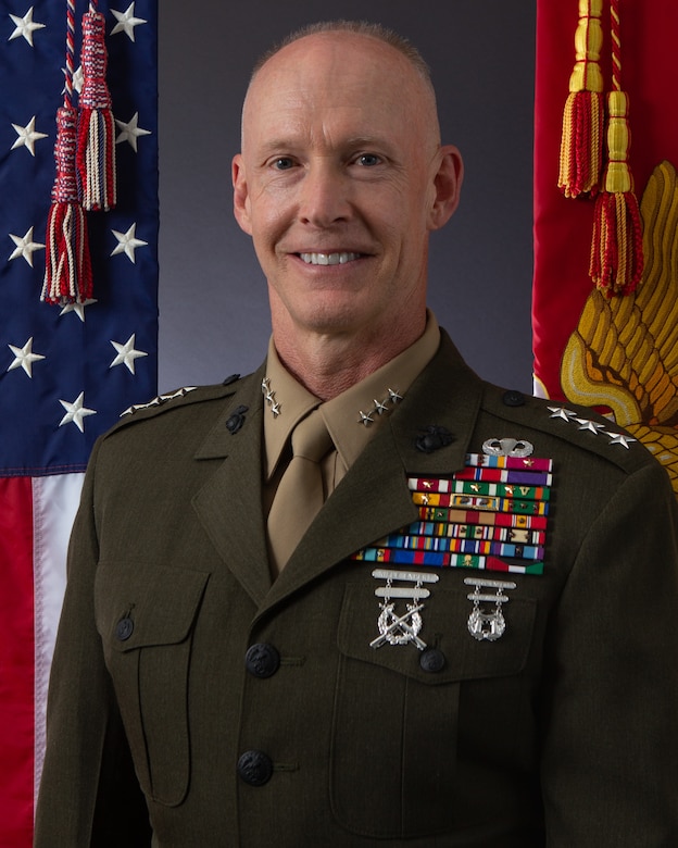 Lt. Gen. Glynn Command Board Photo