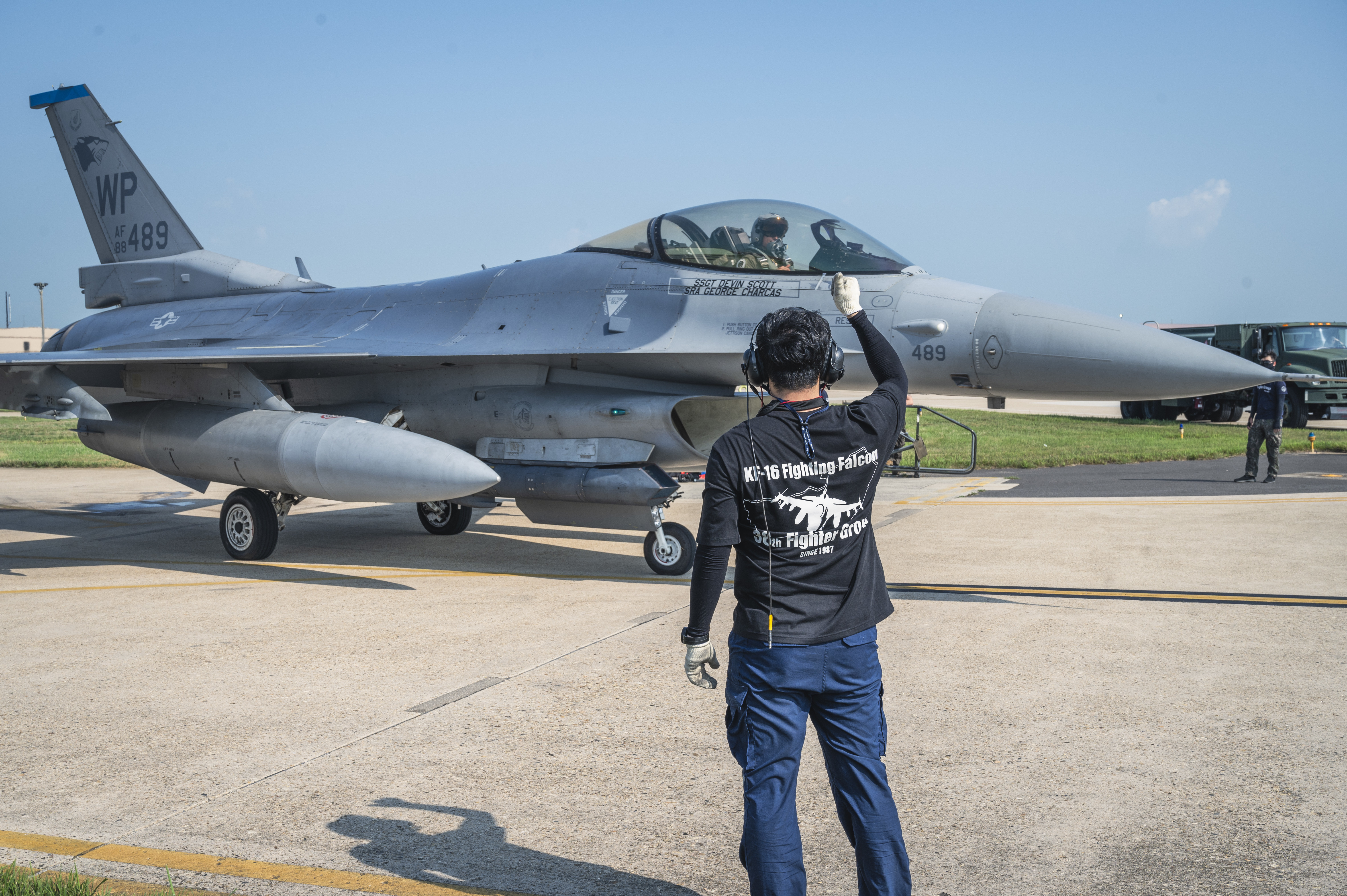 The Wolf Pack collaborates with ROKAF to generate aircraft